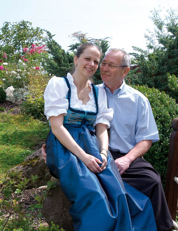 Anja und Rolf Hausdorf im Garten